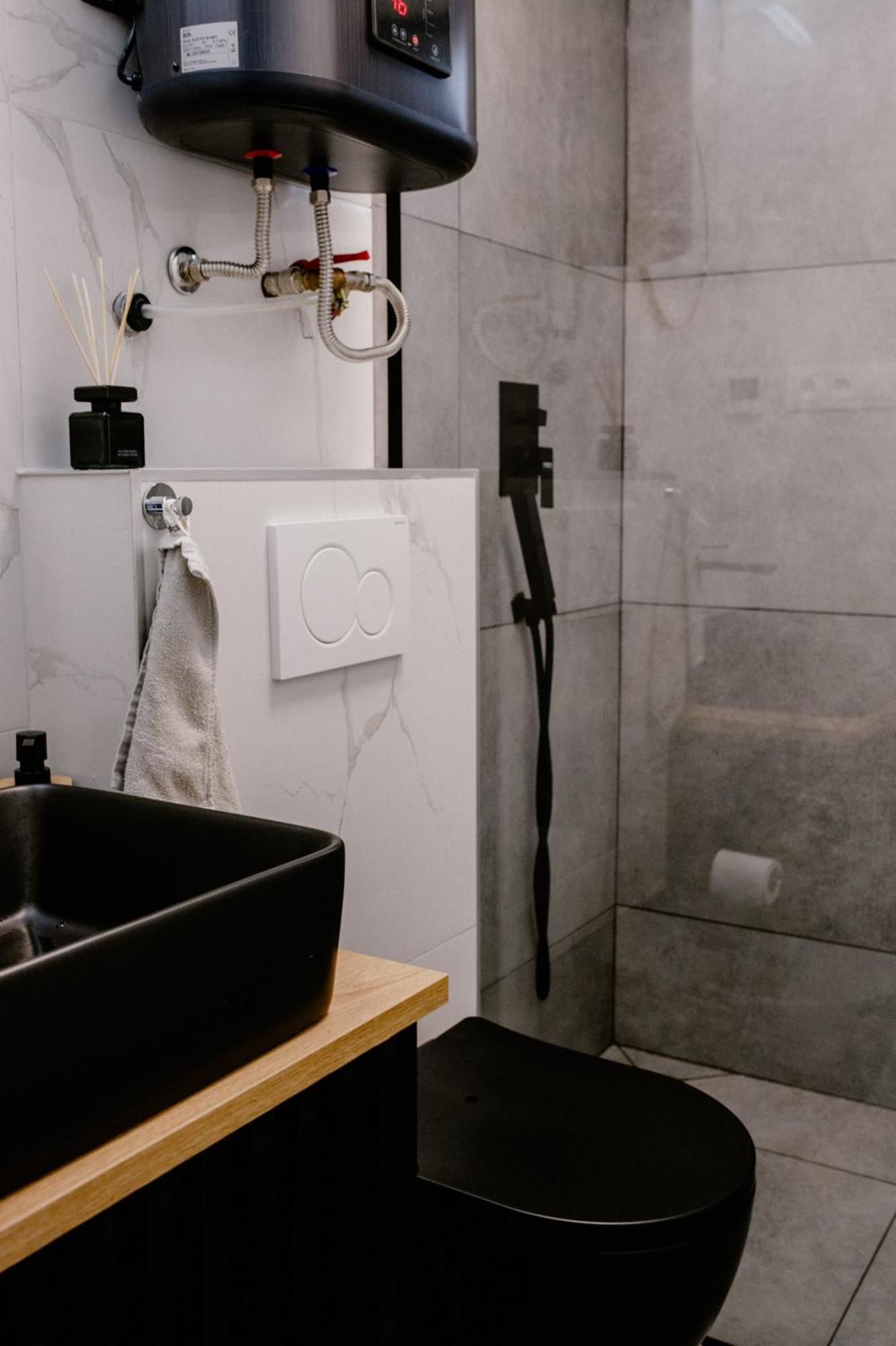 Apartment Fratello Šoporňa Екстериор снимка