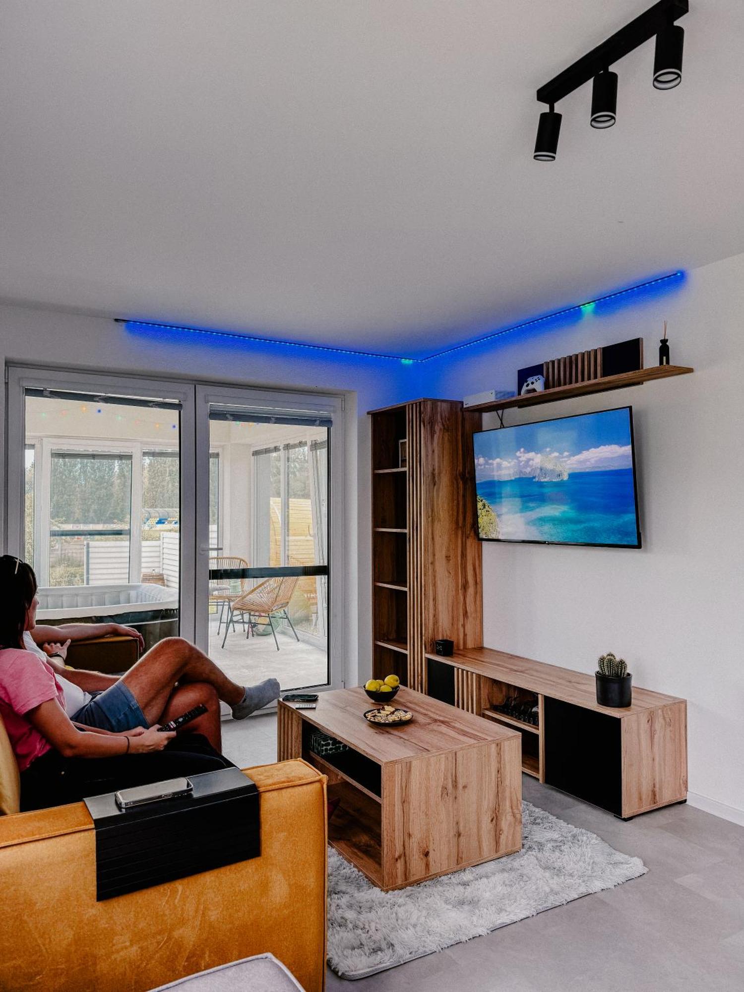 Apartment Fratello Šoporňa Екстериор снимка